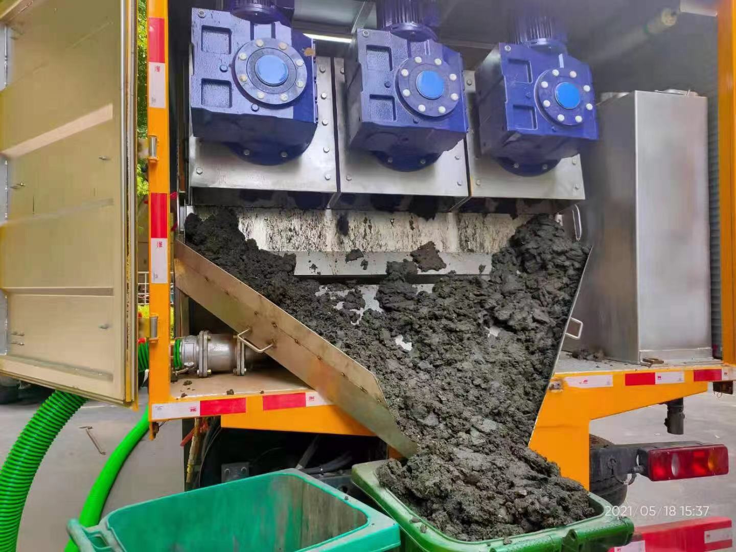 三更罗镇化粪池清掏城市维护站-泥浆净化干湿分离处理